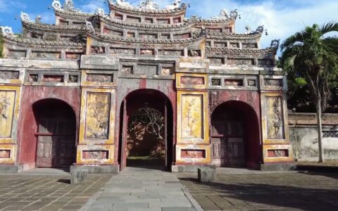 Thế Tổ Miếu Temple: Exploring Vietnam's Rich Cultural Heritage | Travel Guide 2023